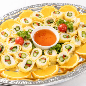 白身魚のアスパラ包み揚げ スイートチリソース