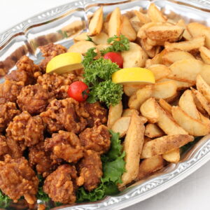 唐揚げとフライドポテト