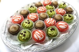 ３種のカップケーキのイメージ